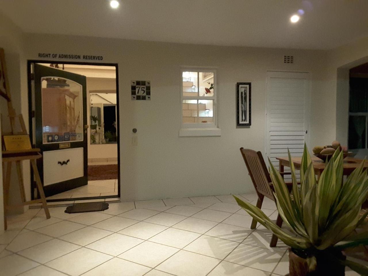 Von Abercron Residence Hermanus Exterior photo